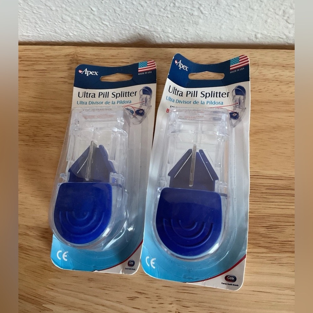 Apex Ultra Pill Cutter - Pill Splitter With Retracting Blade Guard - Lot Of 2